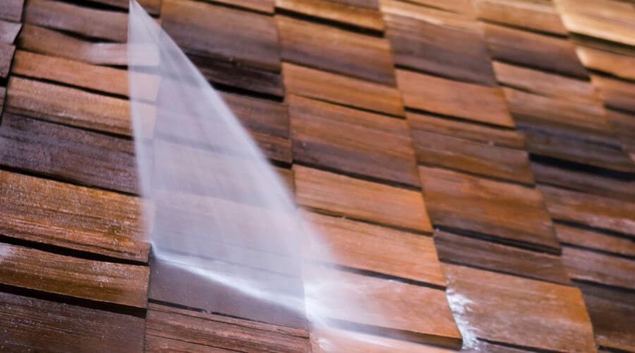 Expert flood damage restoration services in Smithville, OK